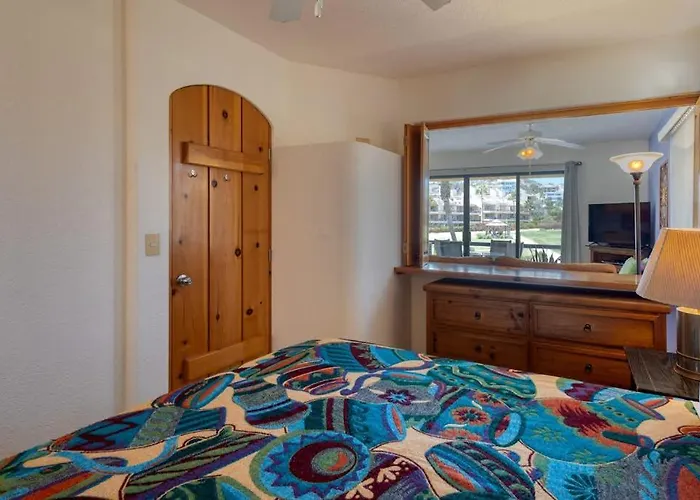 Сasa de vacaciones Charming Golf-view With Pool, Hot Tub, Terrace & Wifi