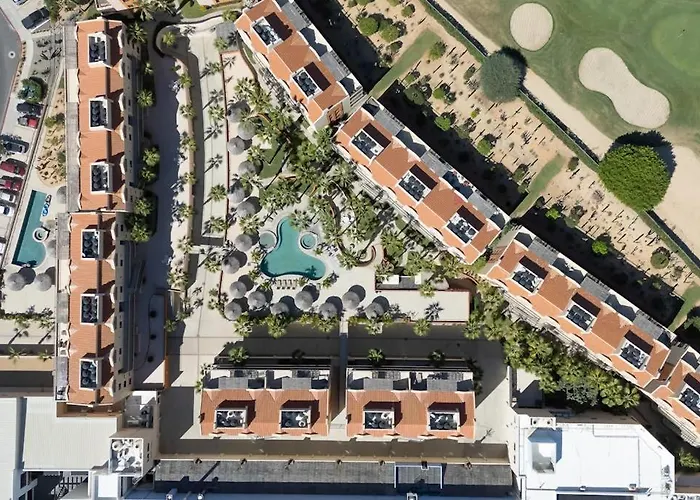 Сasa de vacaciones Charming Golf-view With Pool, Hot Tub, Terrace & Wifi *